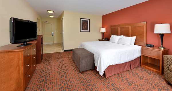  - Hampton Inn Ottumwa