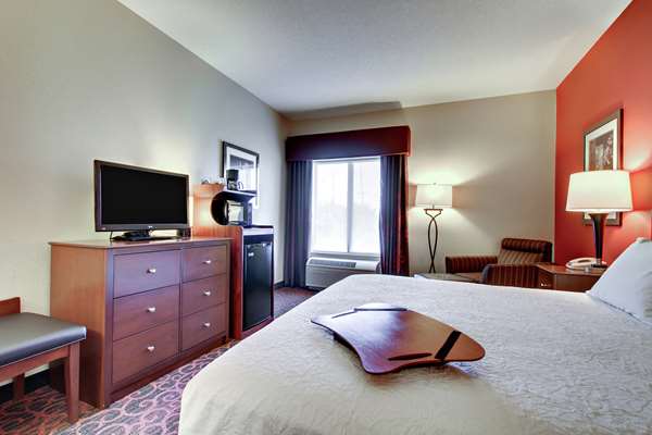  - Hampton Inn Ottawa - I-80, Exit 90