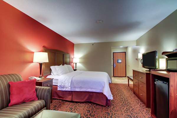  - Hampton Inn Ottawa - I-80, Exit 90