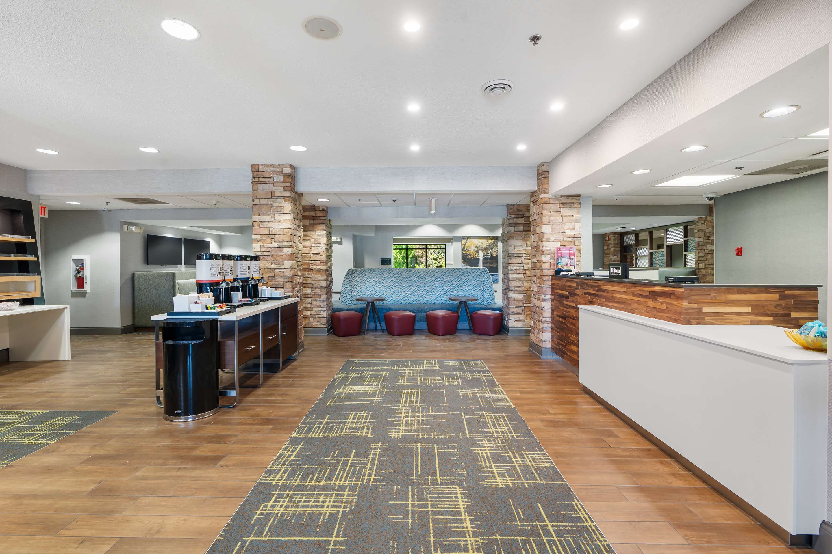 Reception | Hampton Inn Ottawa (Starved Rock Area)
