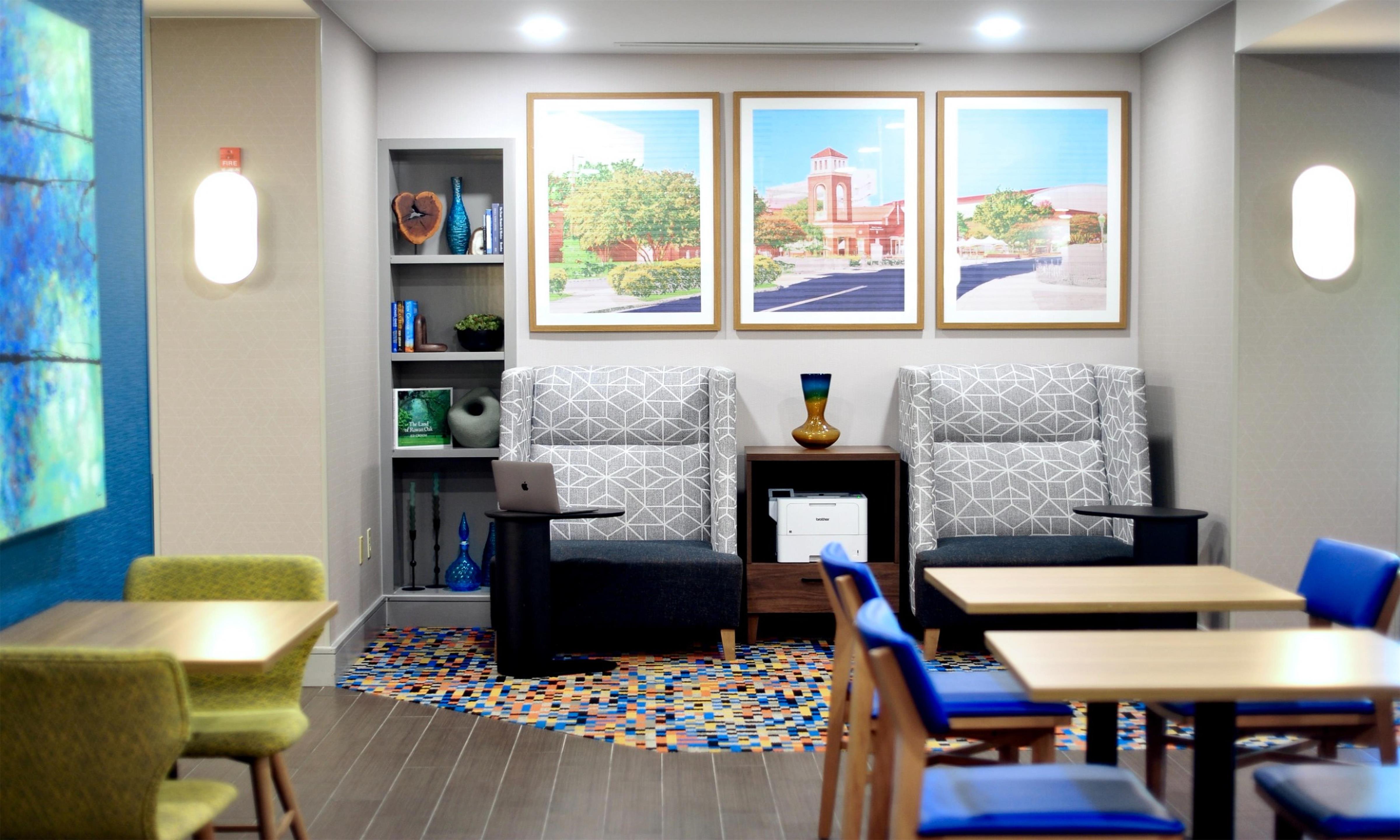 Business Center | Hampton Inn Oxford/Conference Center