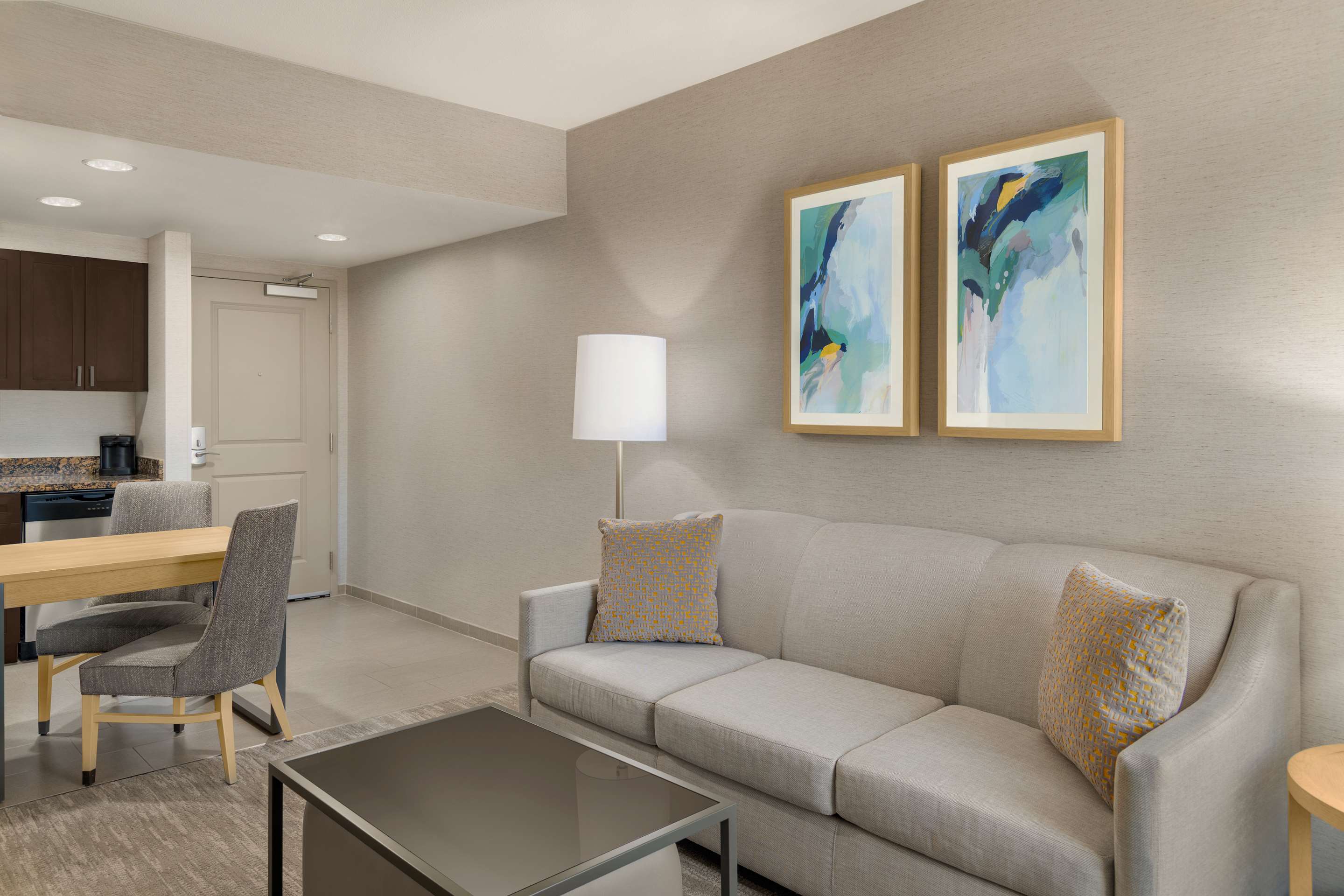 Guest room
