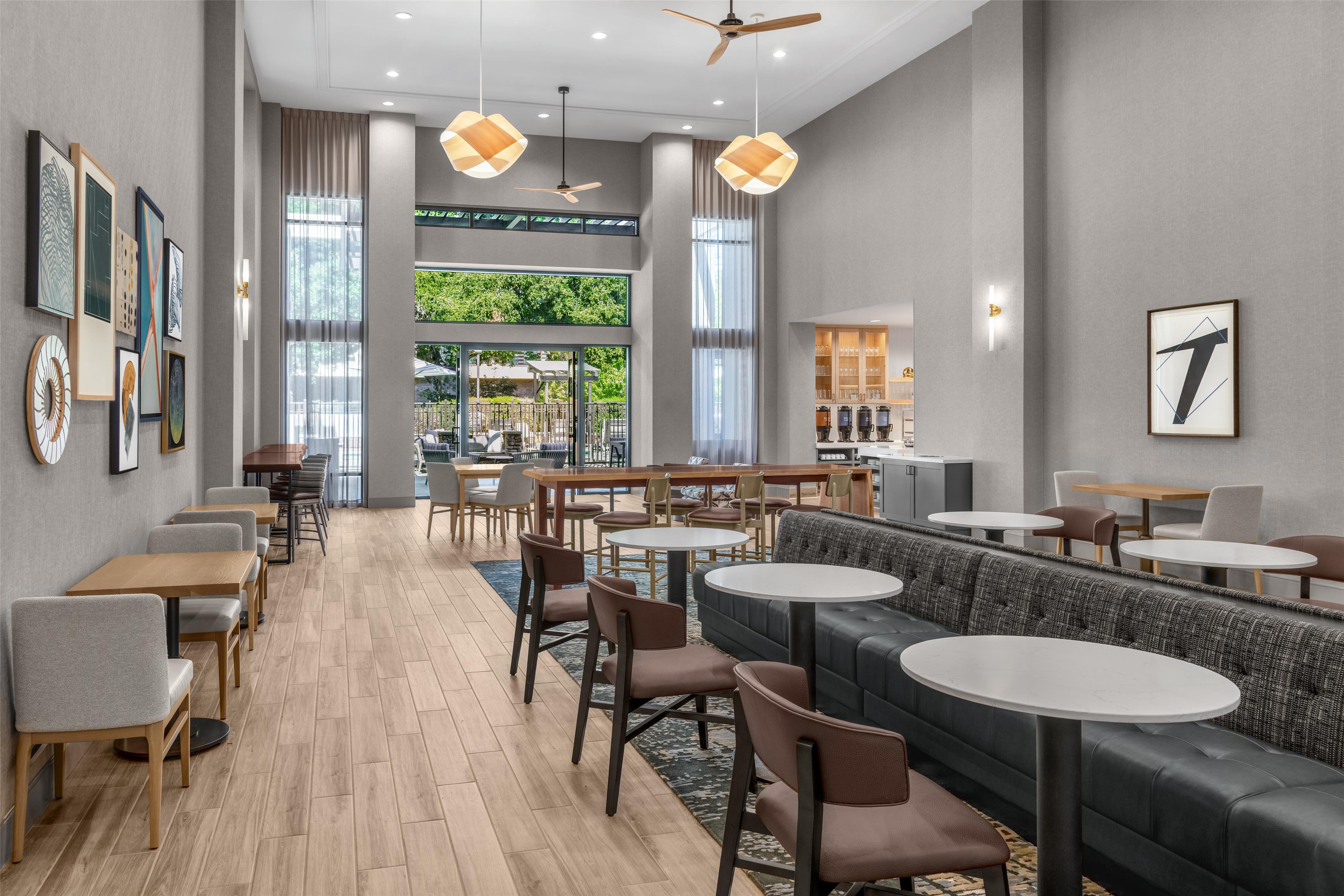 Breakfast Area | Homewood Suites by Hilton Palo Alto