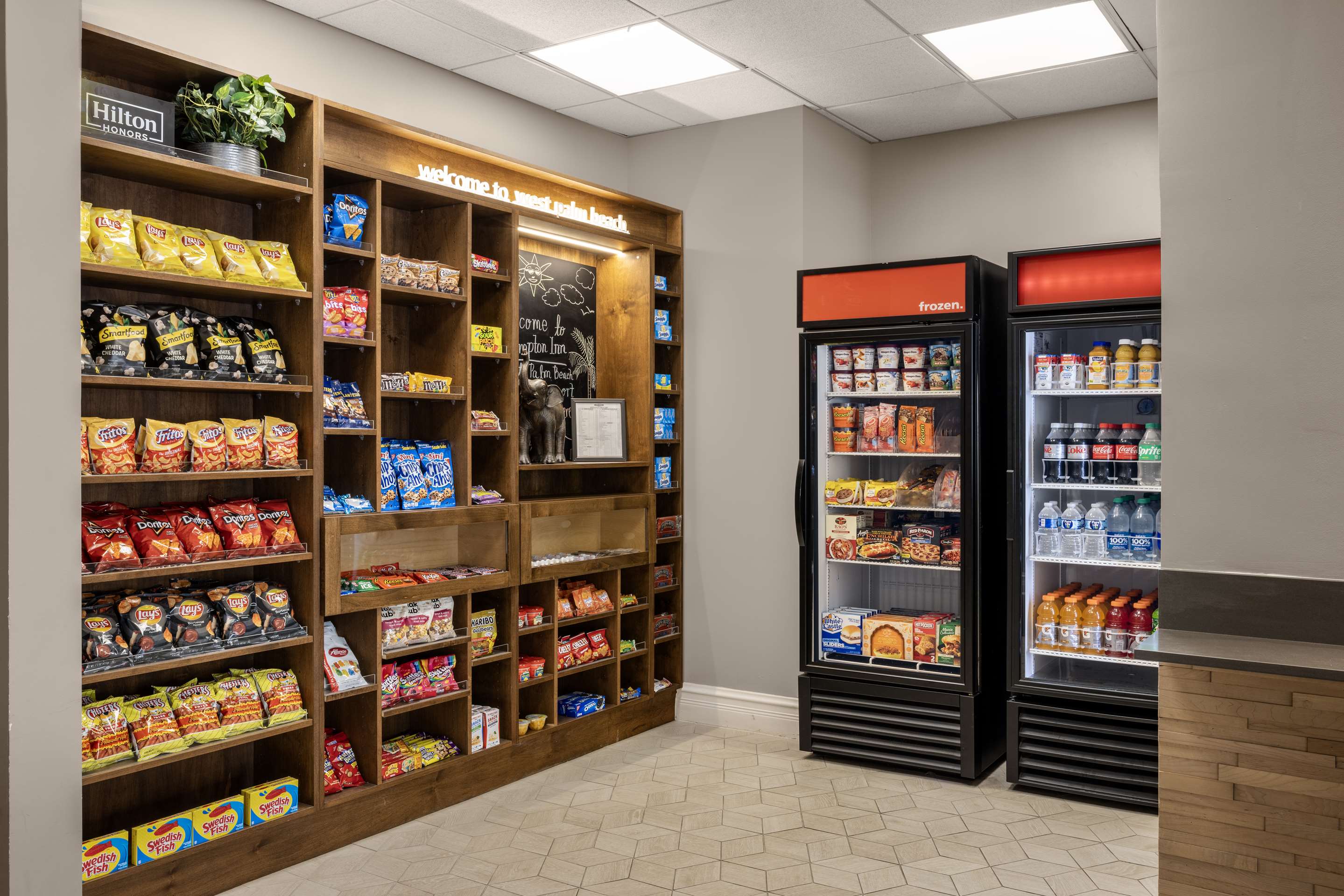 Restaurant | Hampton Inn by Hilton West Palm Beach Central Airport