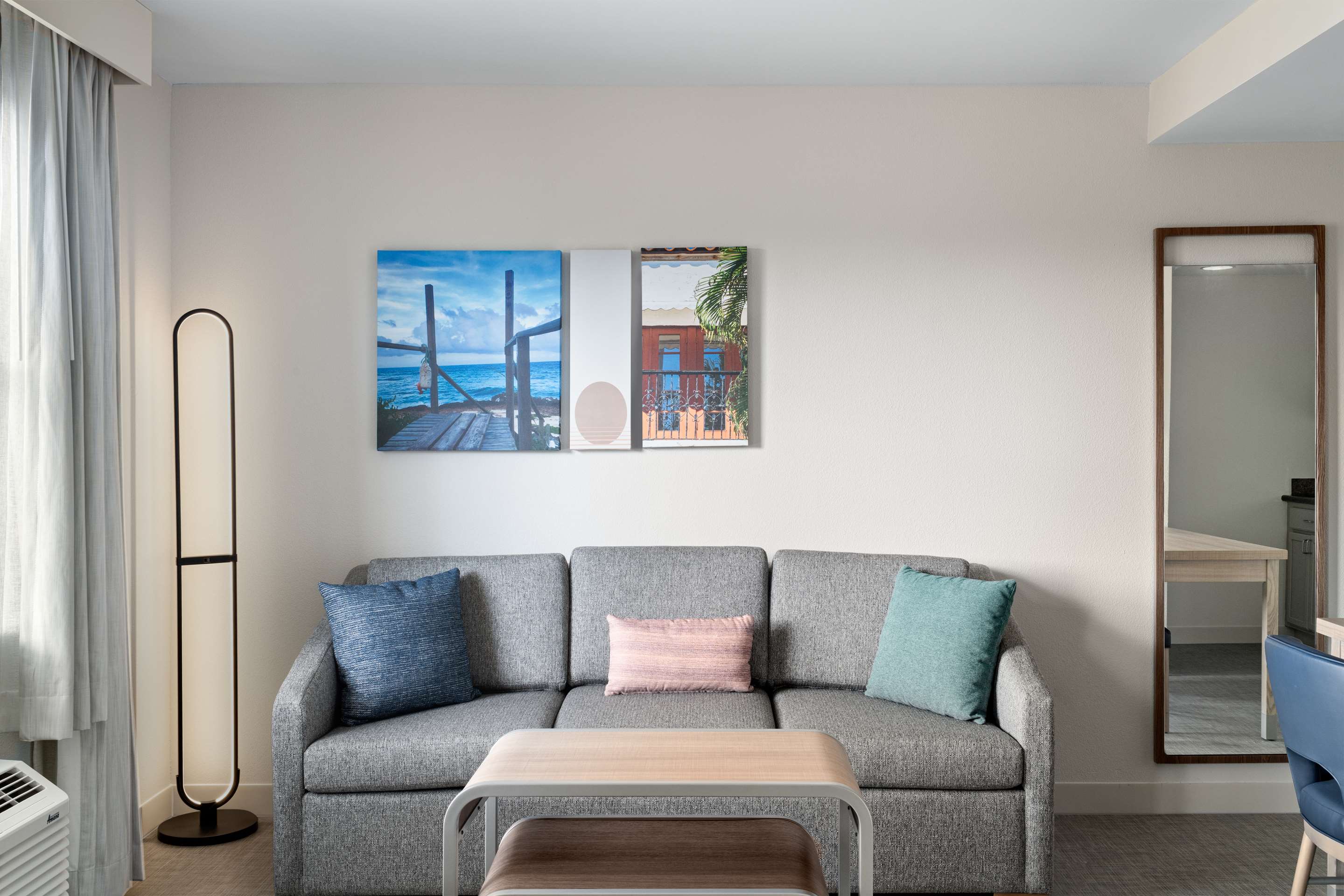 Guest room