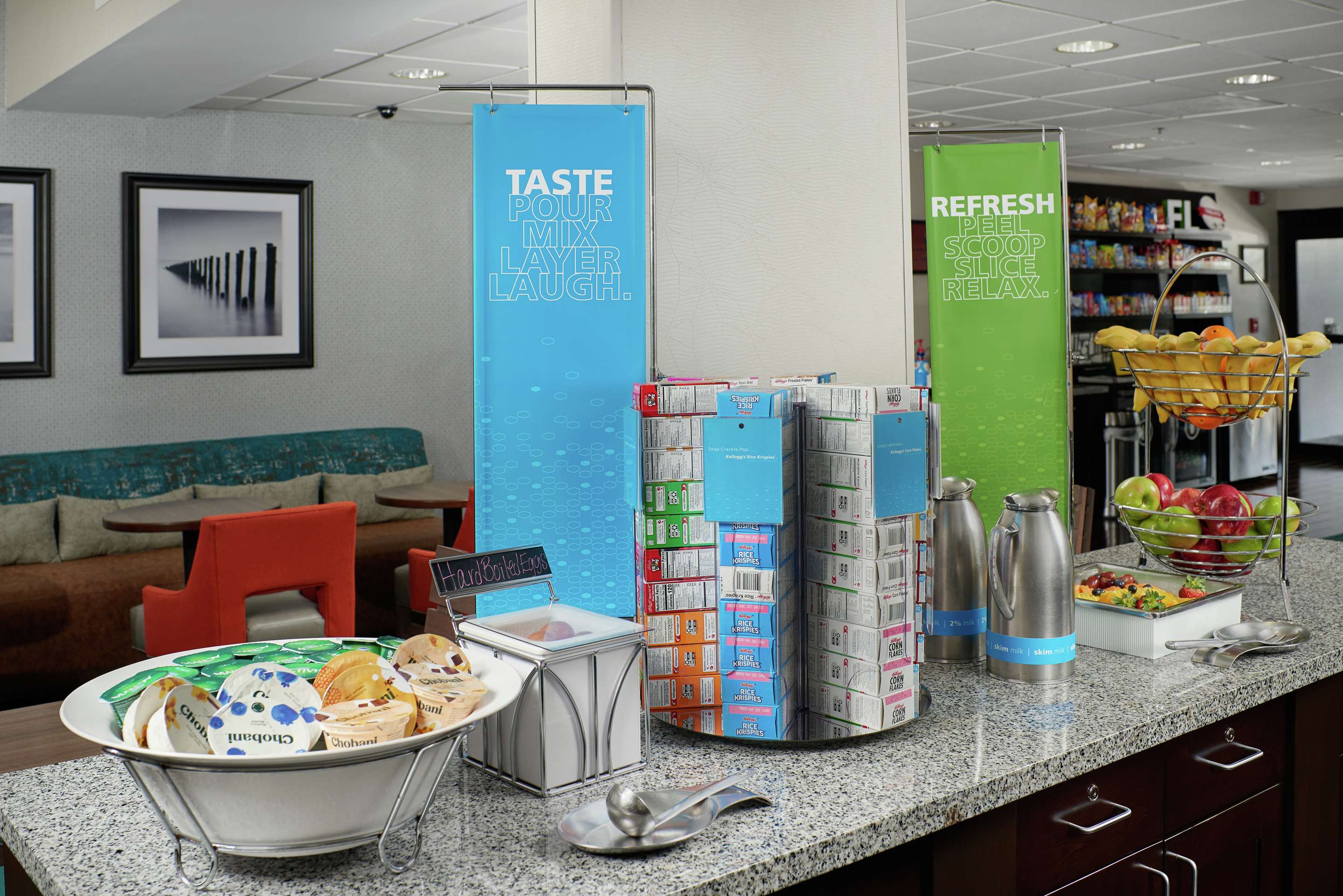 Breakfast Area | Hampton Inn - Jupiter/Juno Beach