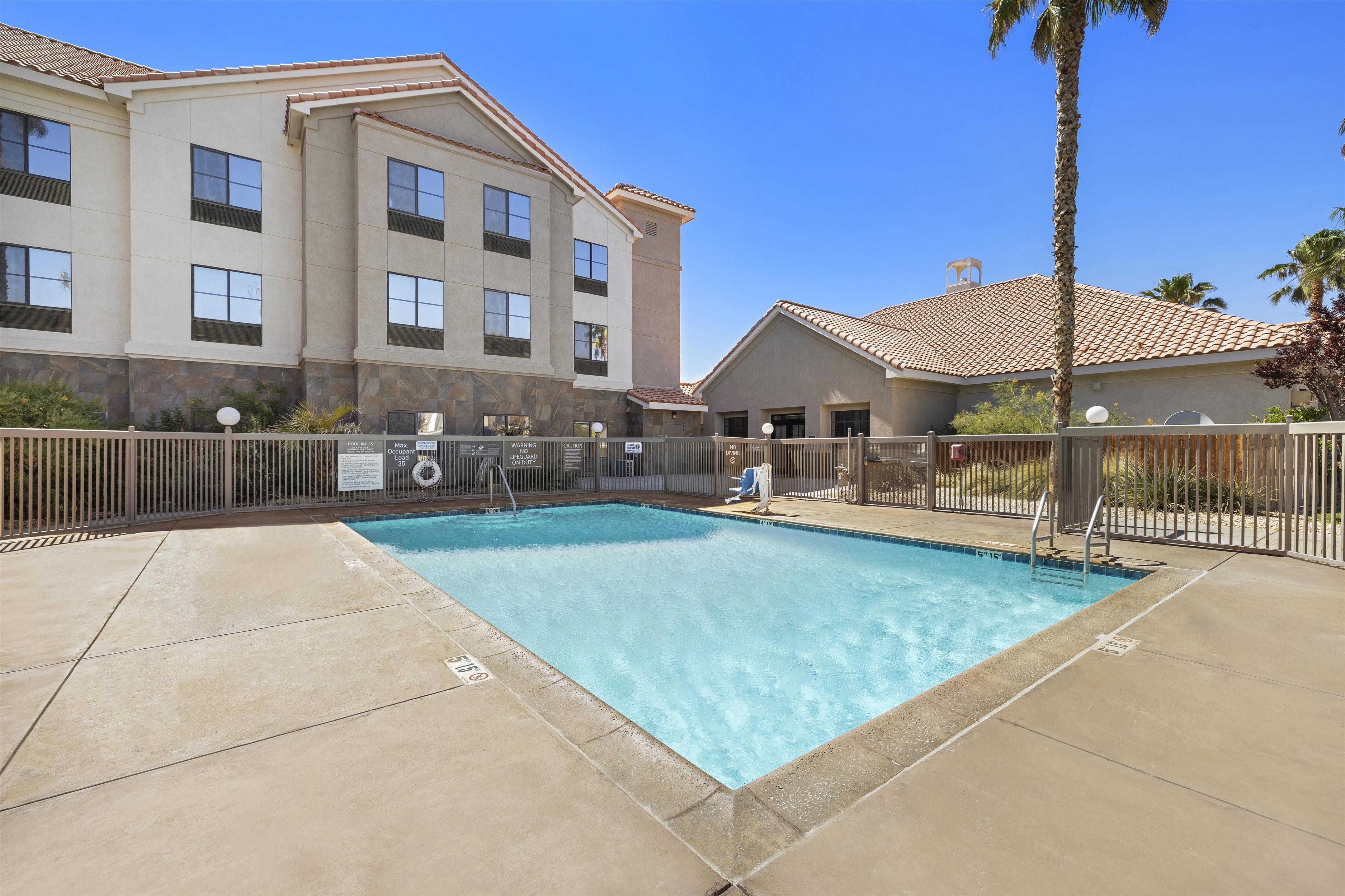Pool | Homewood Suites by Hilton Lancaster