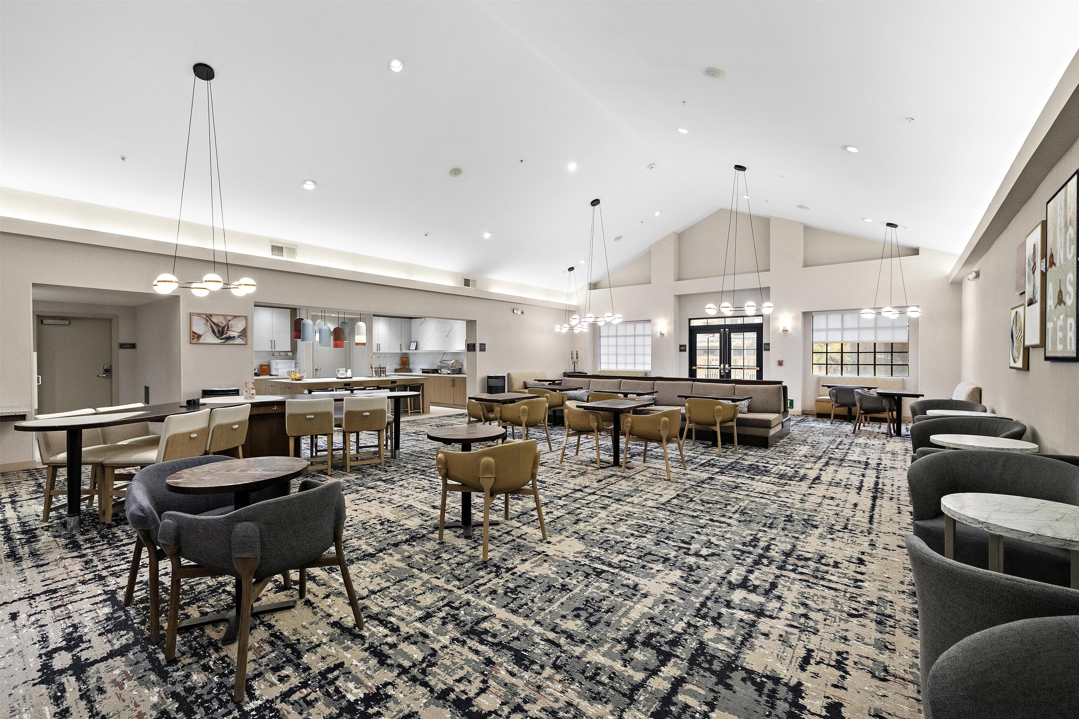 Breakfast Area | Homewood Suites by Hilton Lancaster