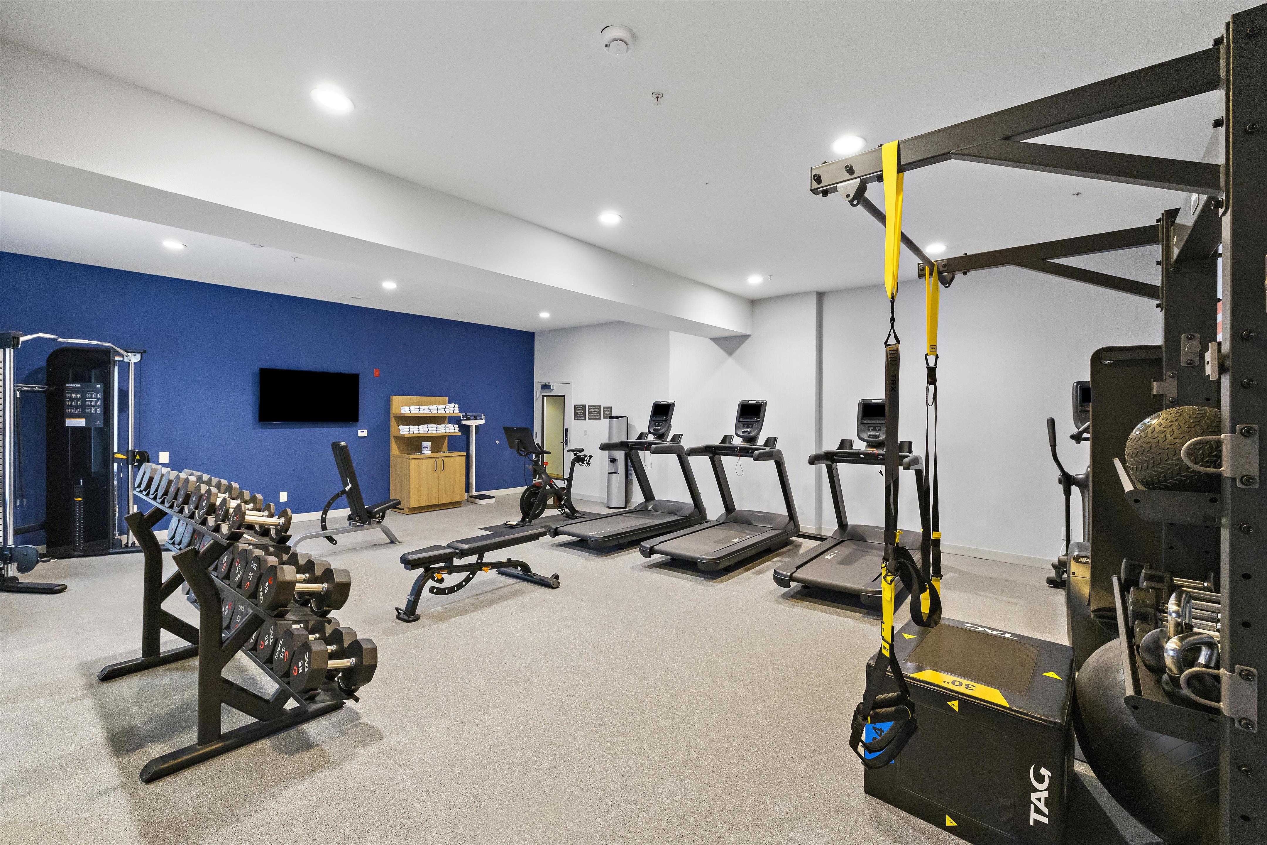 Health club fitness center gym | Hampton Inn & Suites Lancaster