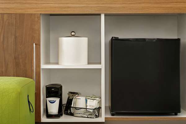  - Hampton Inn Airport Portland