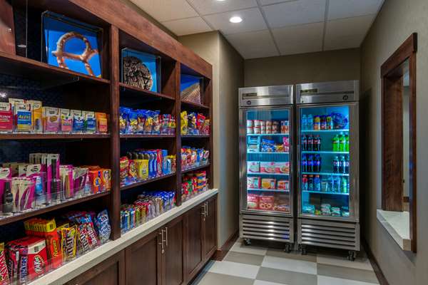 Restaurant - Hampton Inn & Suites Vancouver