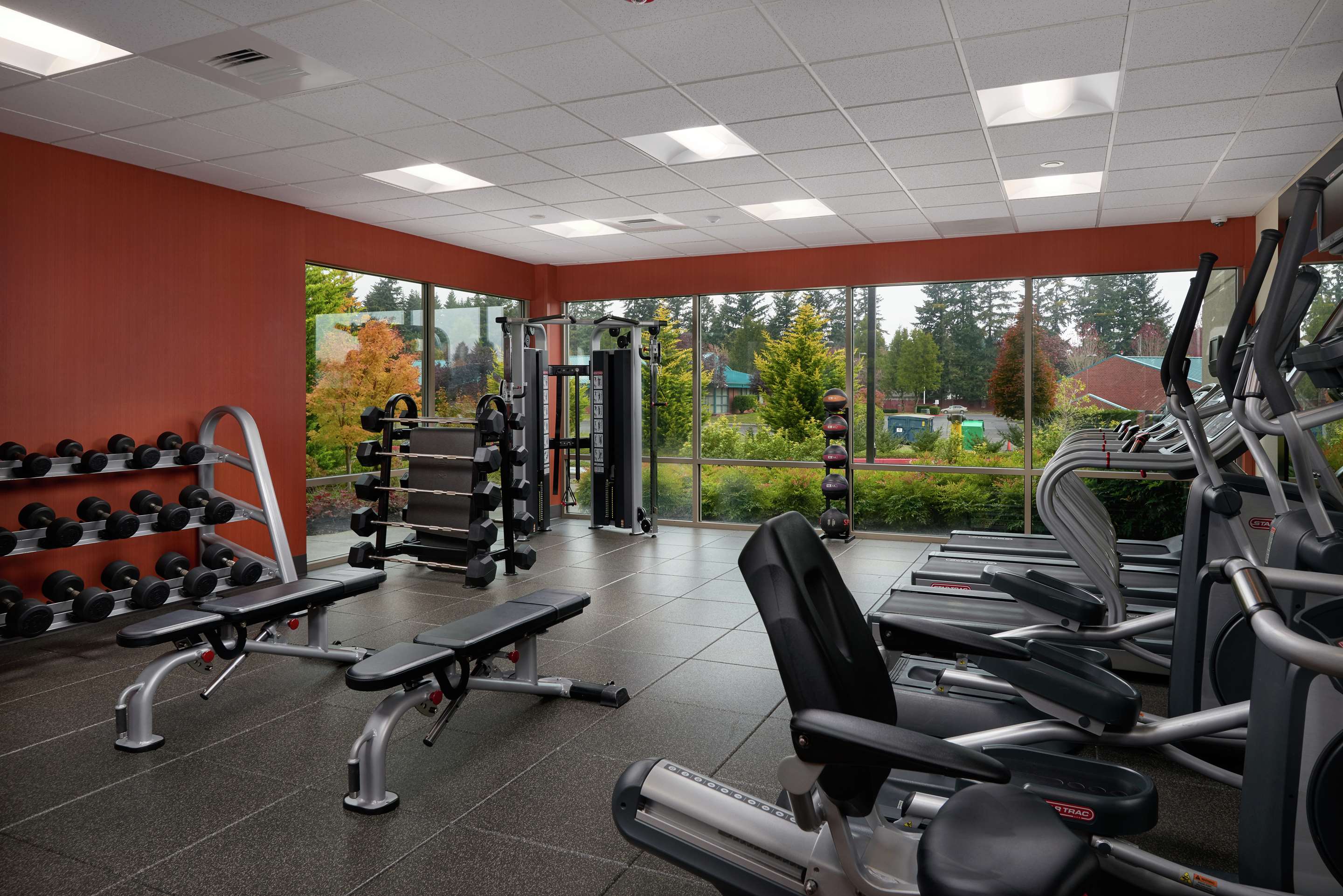 Health club fitness center gym | Hampton Inn & Suites Portland/Vancouver