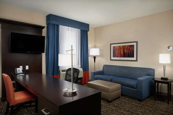  - Hampton Inn & Suites Vancouver