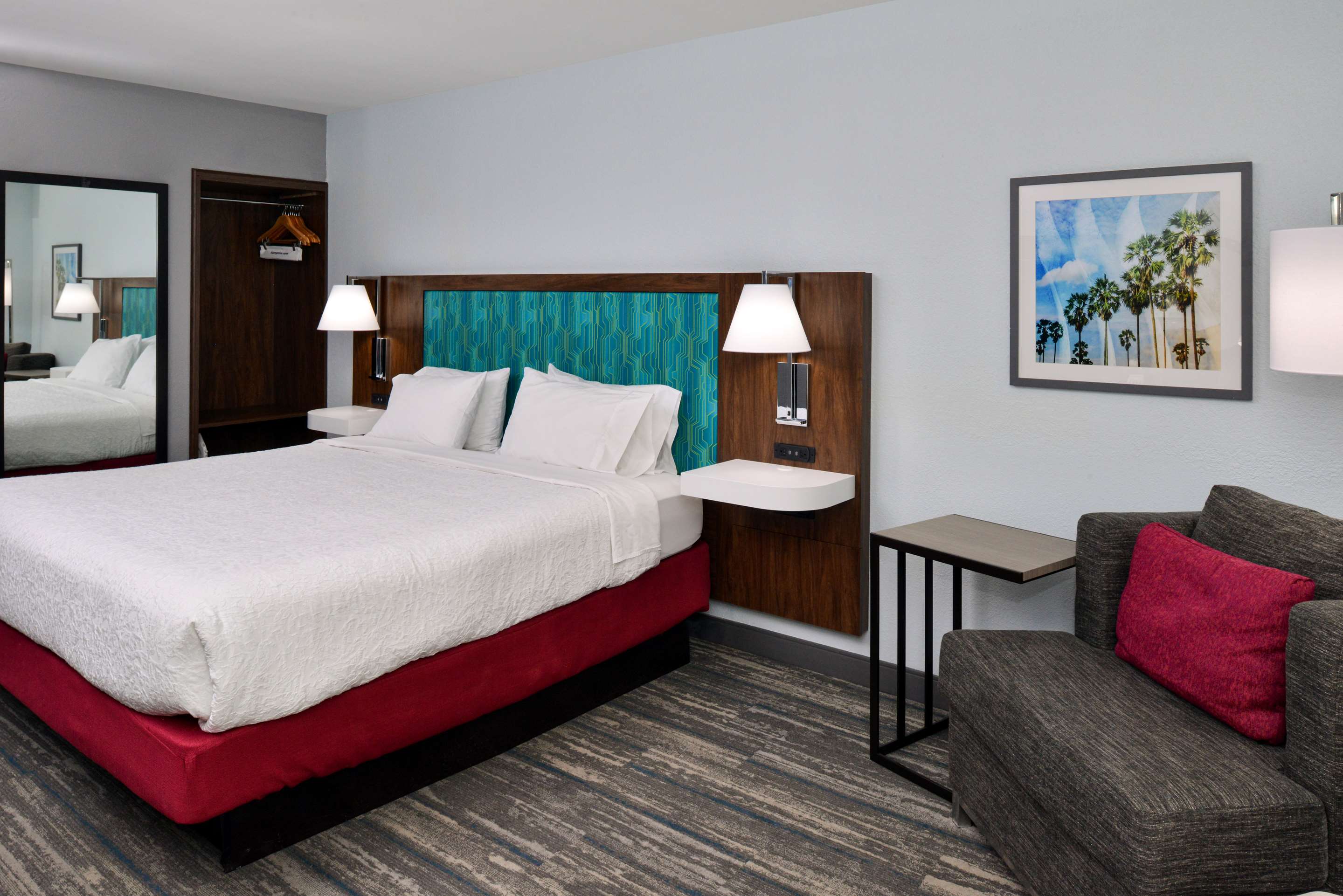 Guest room