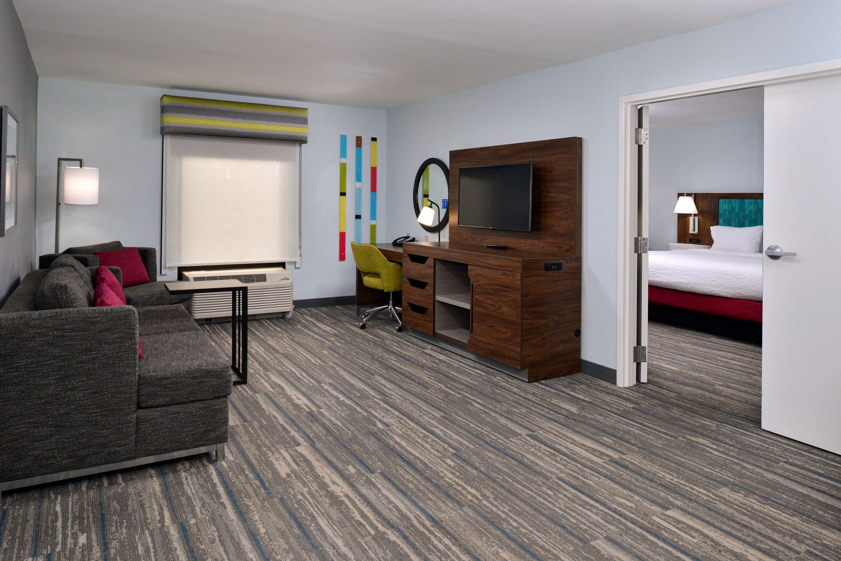 Guest room