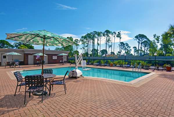 Pool - Hampton Inn Panama City Beach