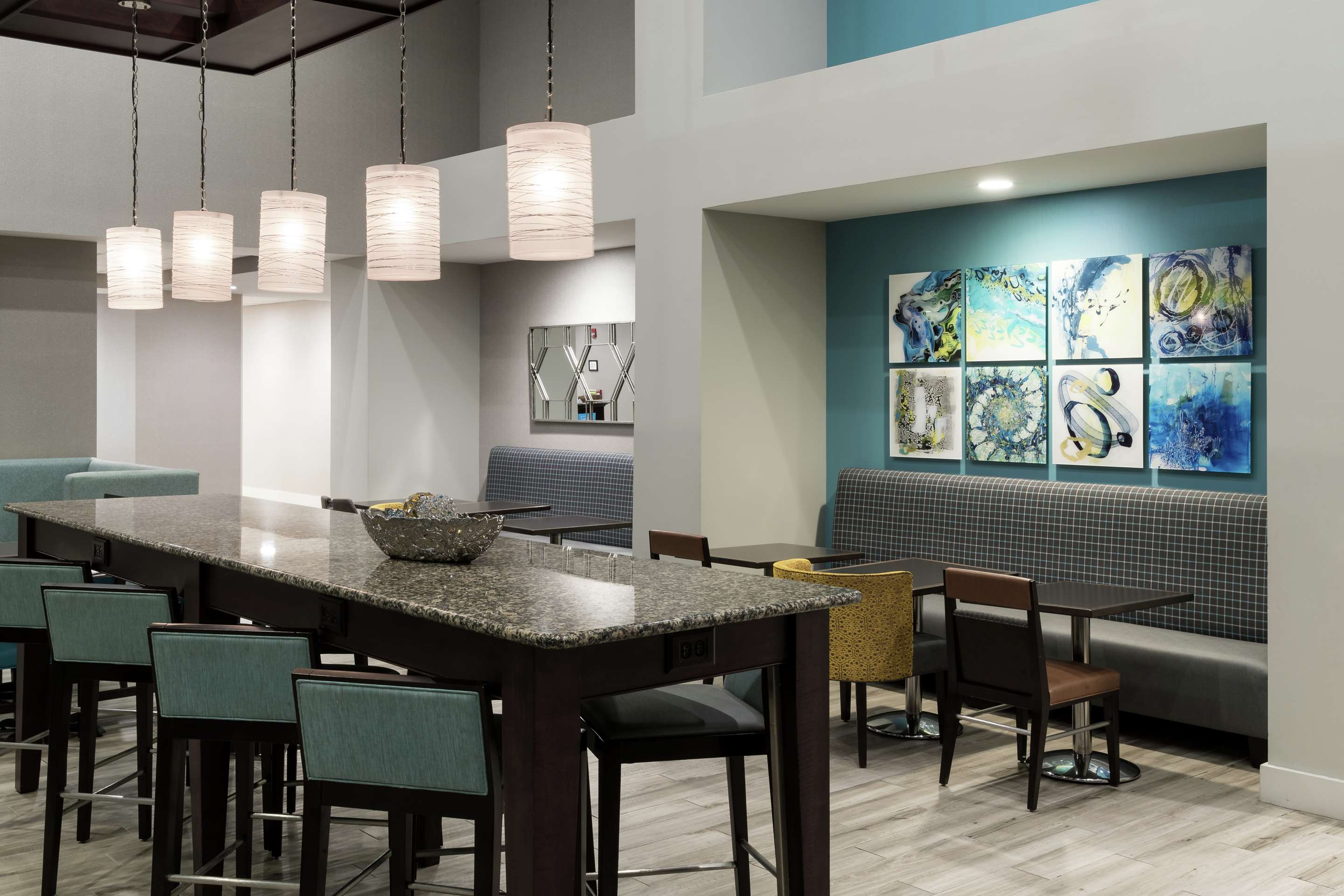 Restaurant | Hampton Inn & Suites Panama City Beach-Pier Park Area
