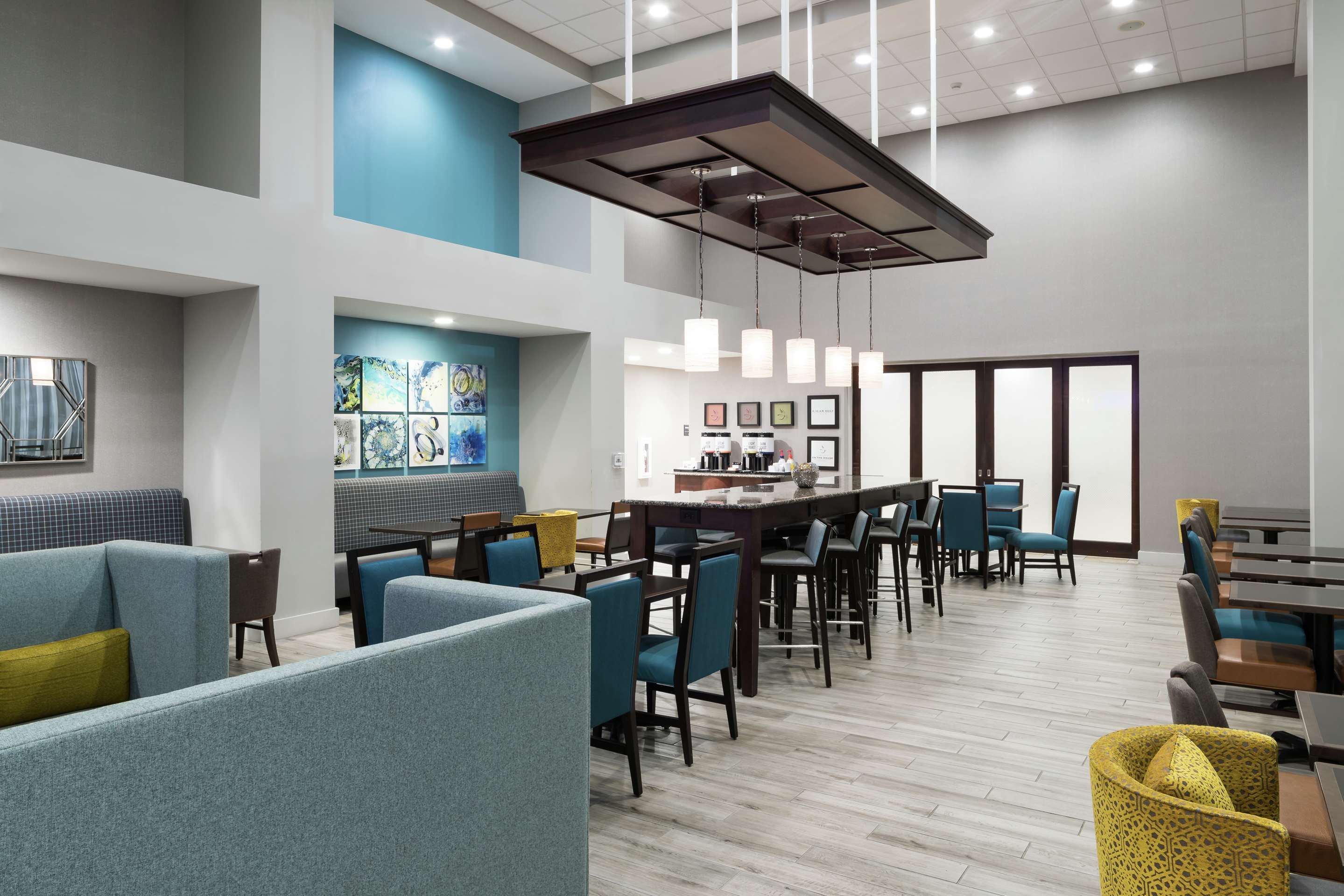 Restaurant | Hampton Inn & Suites Panama City Beach-Pier Park Area