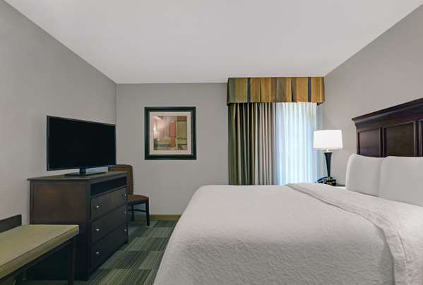  - Hampton Inn & Suites on the Parkway Pigeon Forge