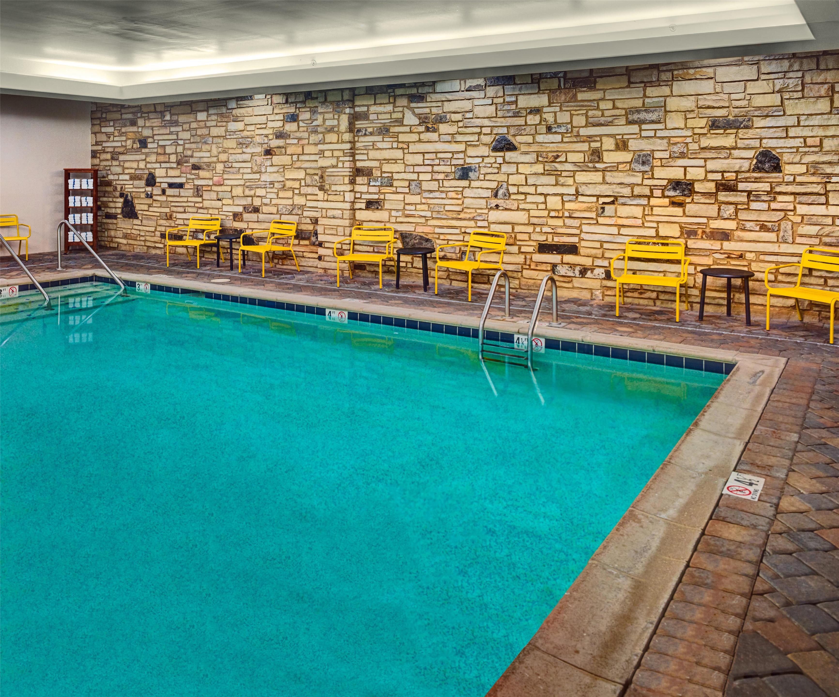 Pool | Hampton Inn Pigeon Forge