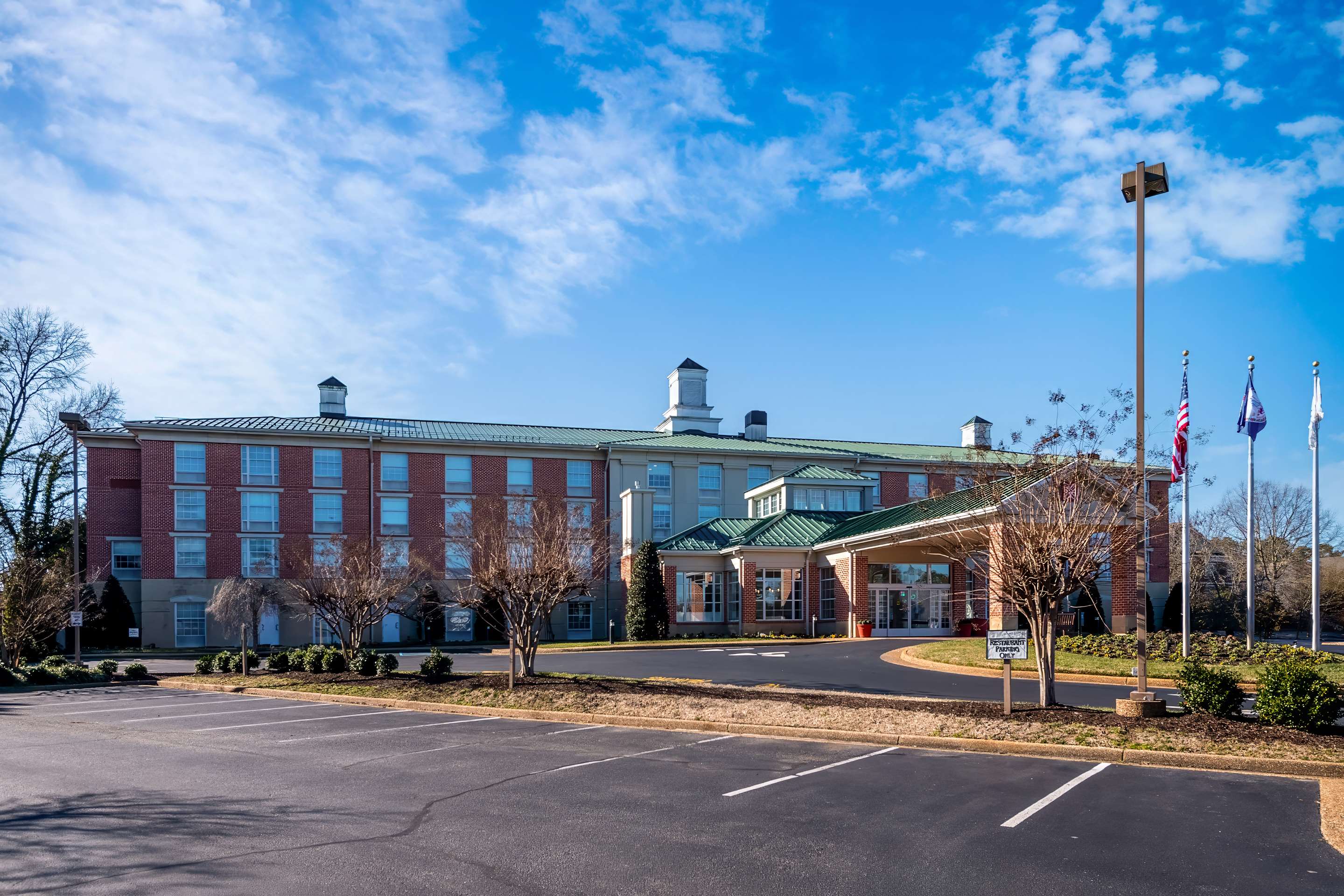 Exterior | Hilton Garden Inn Williamsburg