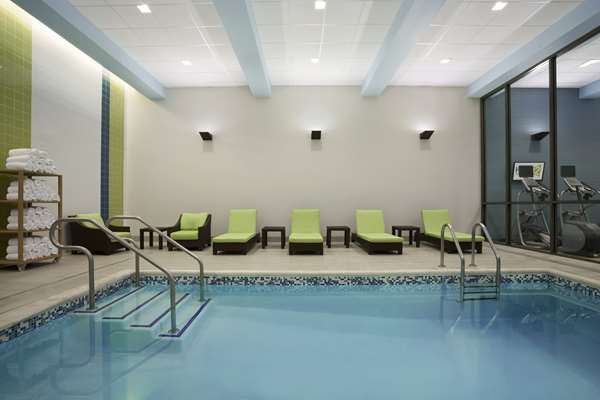 Pool - Home2 Suites by Hilton Convention Center Philadelphia