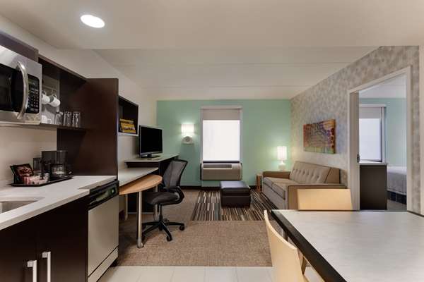  - Home2 Suites by Hilton Convention Center Philadelphia