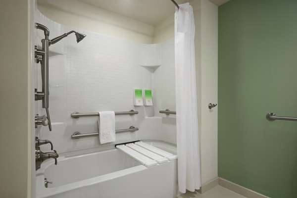  - Home2 Suites by Hilton Convention Center Philadelphia