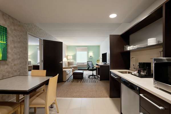  - Home2 Suites by Hilton Convention Center Philadelphia