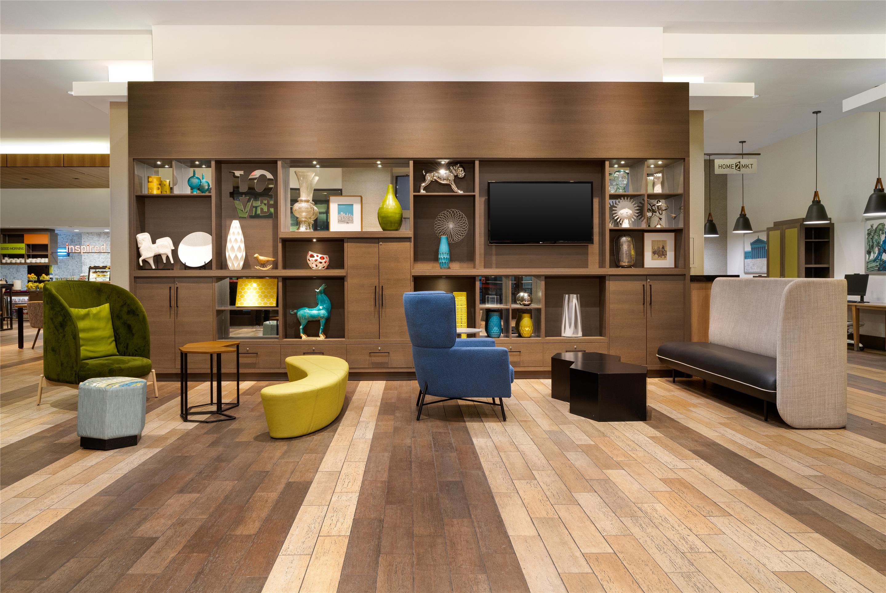 Lobby | Home2 Suites by Hilton Philadelphia - Convention Center, PA