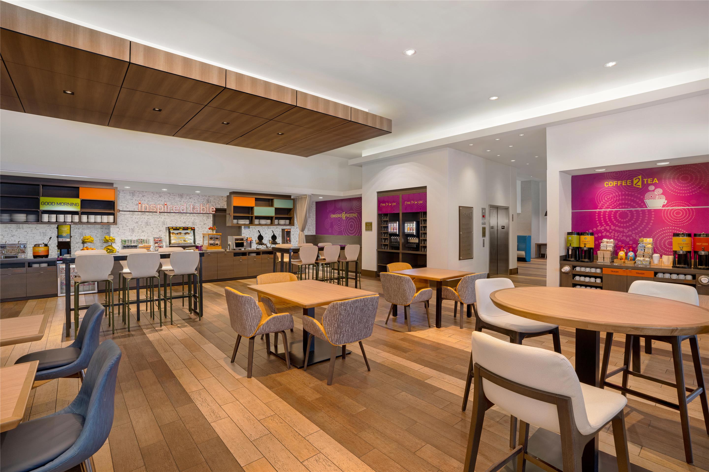 Lobby | Home2 Suites by Hilton Philadelphia - Convention Center, PA