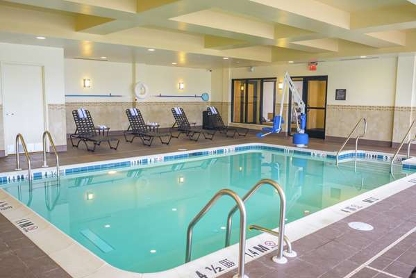 Pool - Hilton Garden Inn Exton