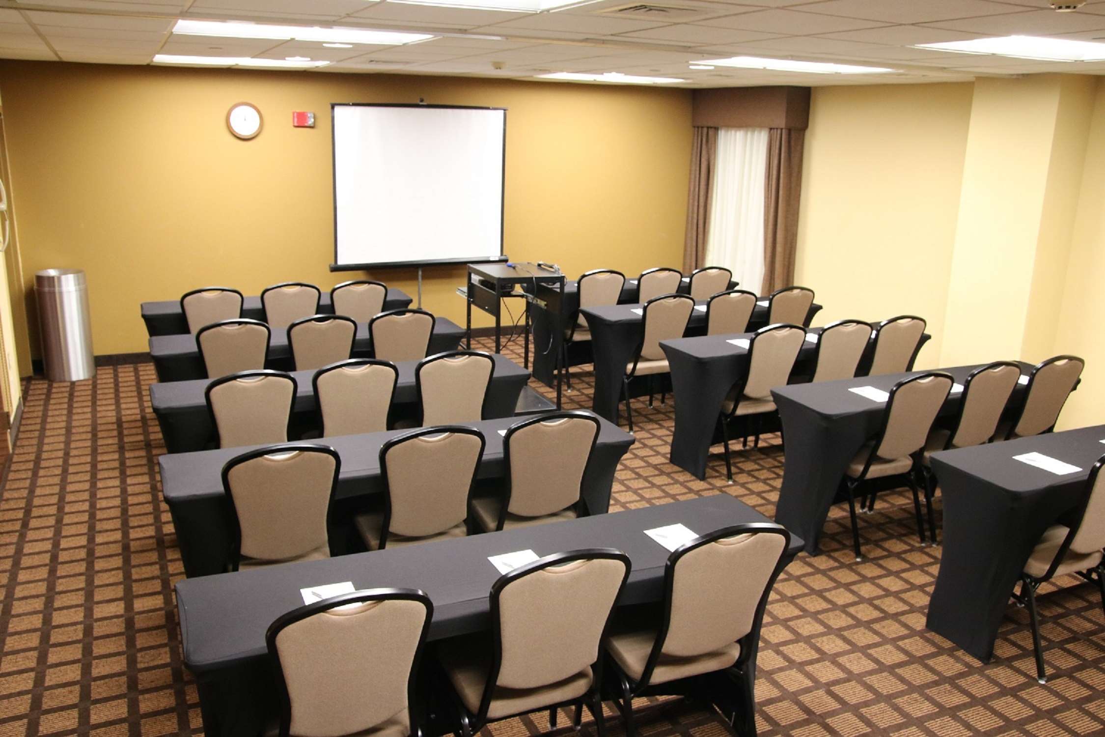 Meeting Room | Hampton Inn Philadelphia/Great Valley/Malvern