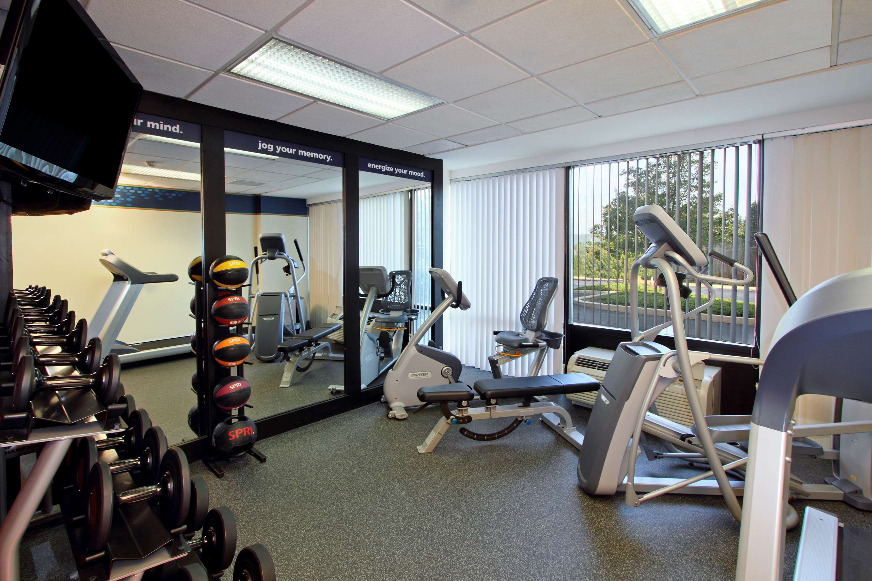 Health club fitness center gym | Hampton Inn Philadelphia/Great Valley/Malvern