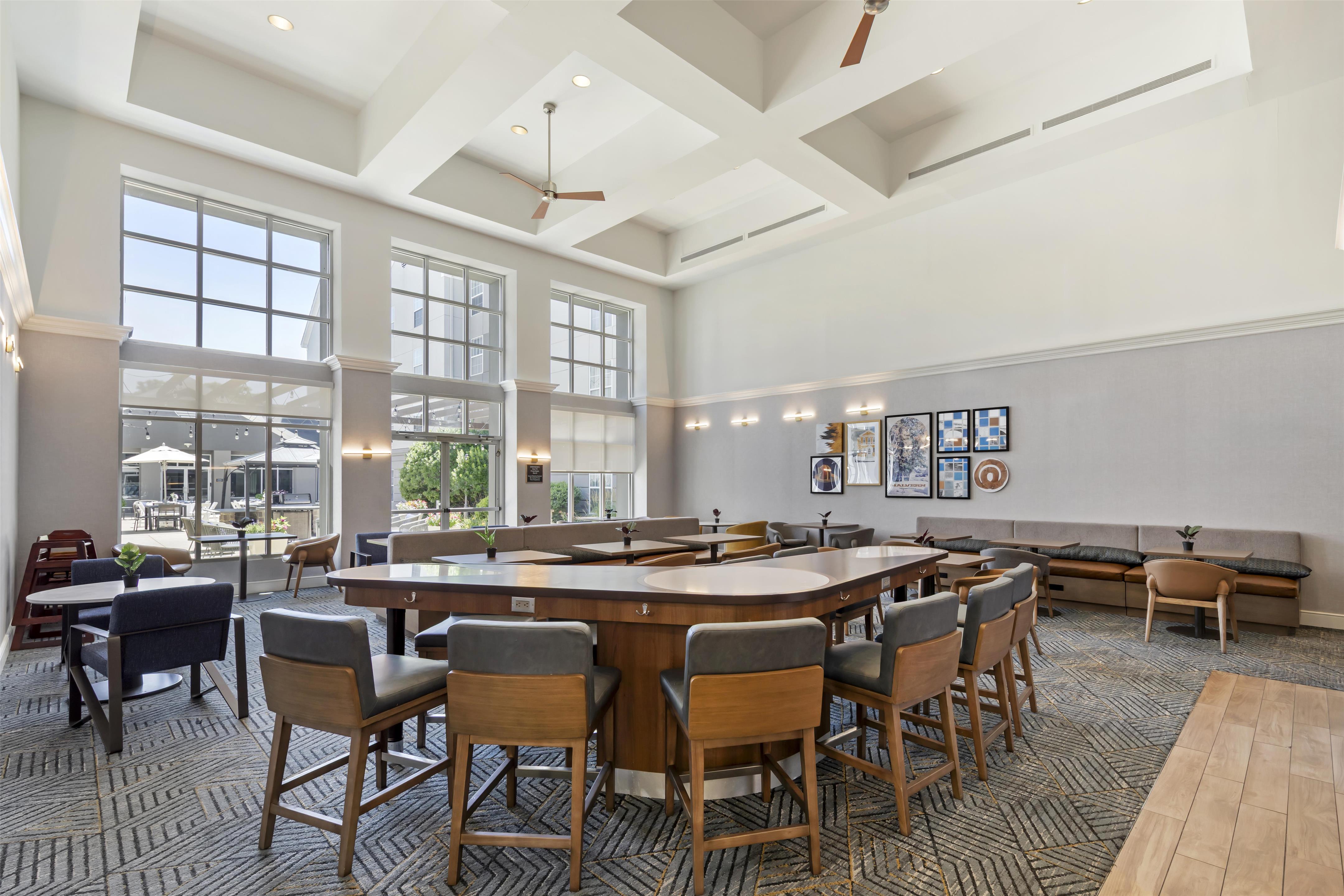 Breakfast Area | Homewood Suites by Hilton Philadelphia Great Valley