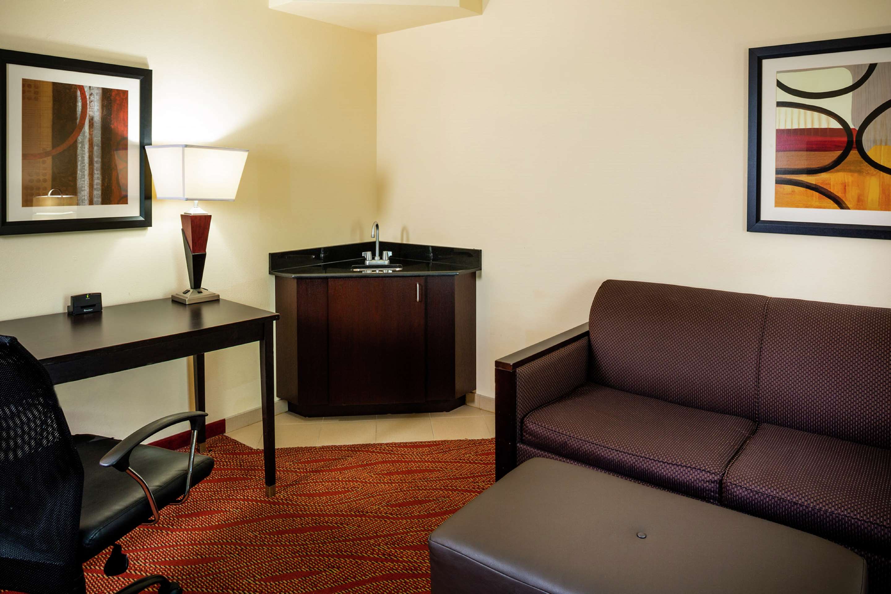 Guest room