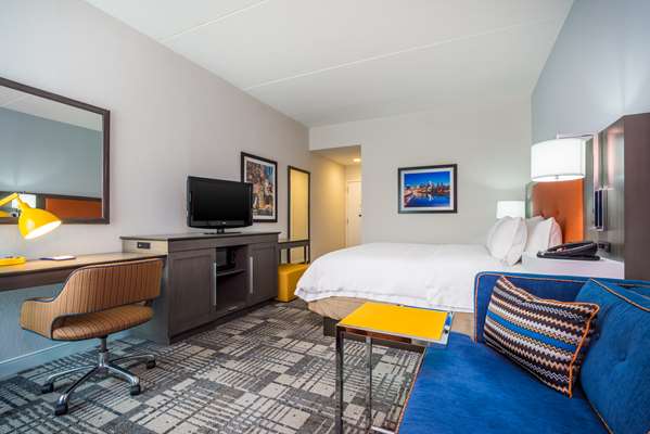  - Hampton Inn Plymouth Meeting