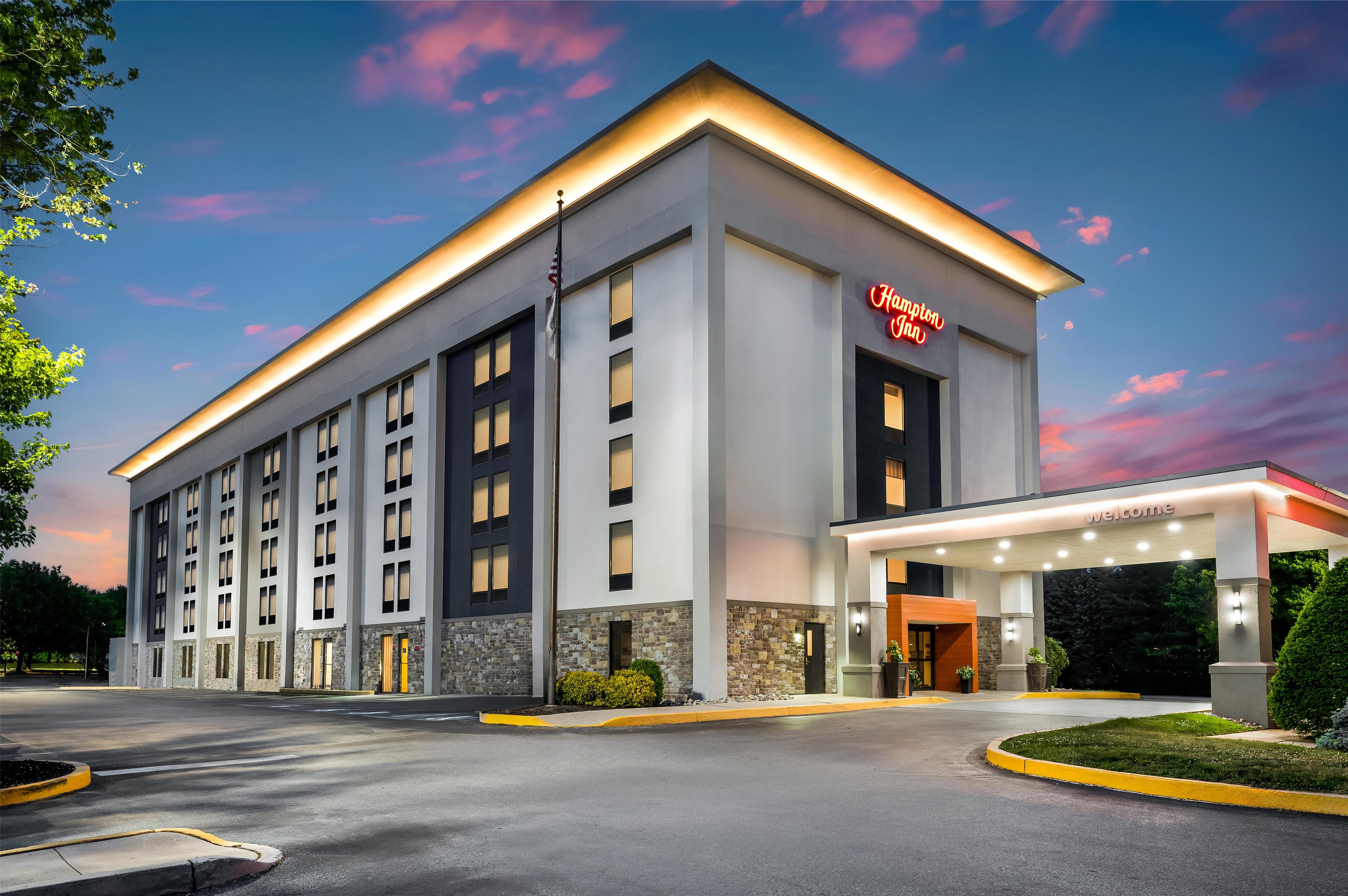 Exterior | Hampton Inn Philadelphia/Plymouth Meeting