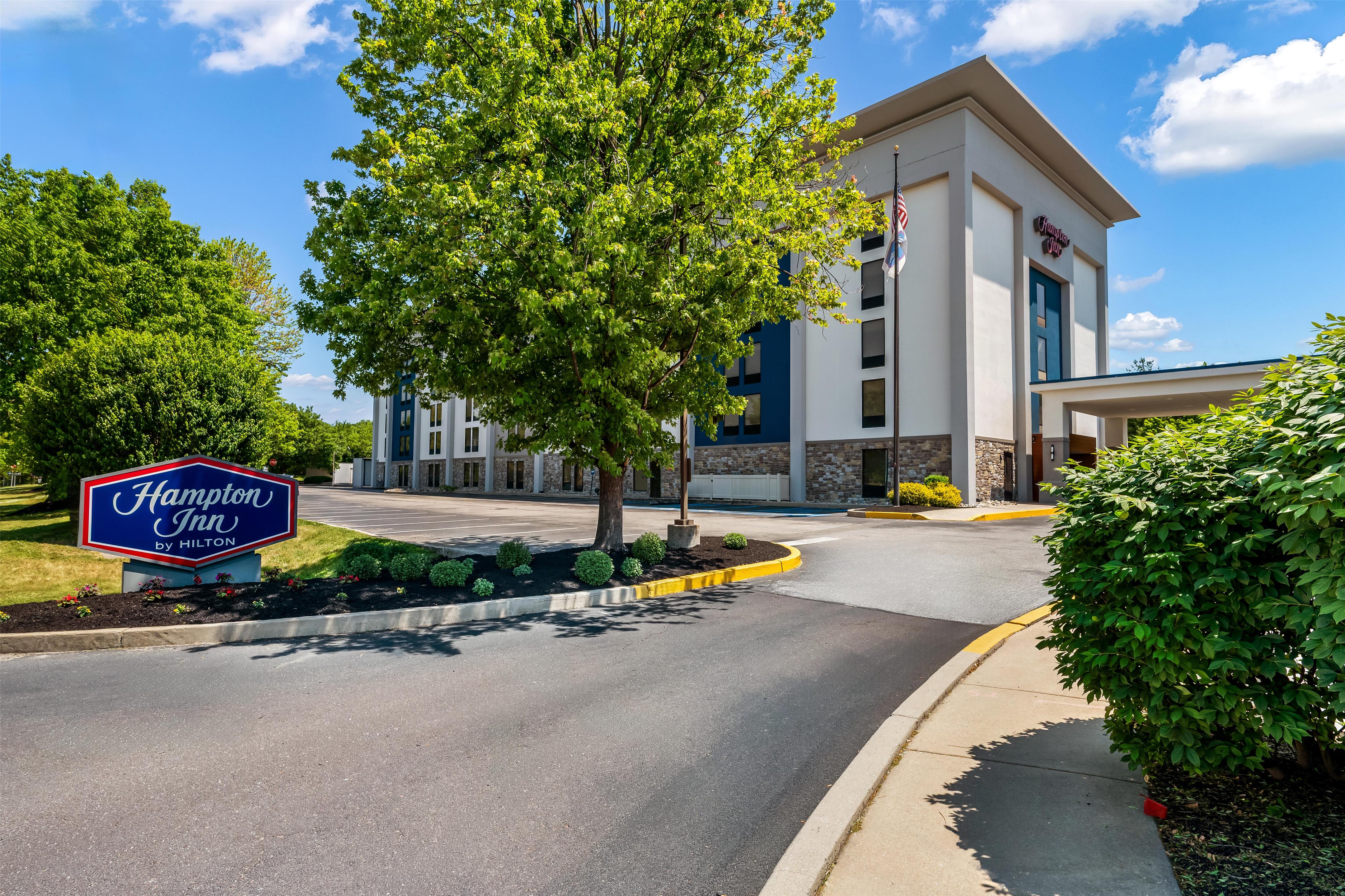 Exterior | Hampton Inn Philadelphia/Plymouth Meeting