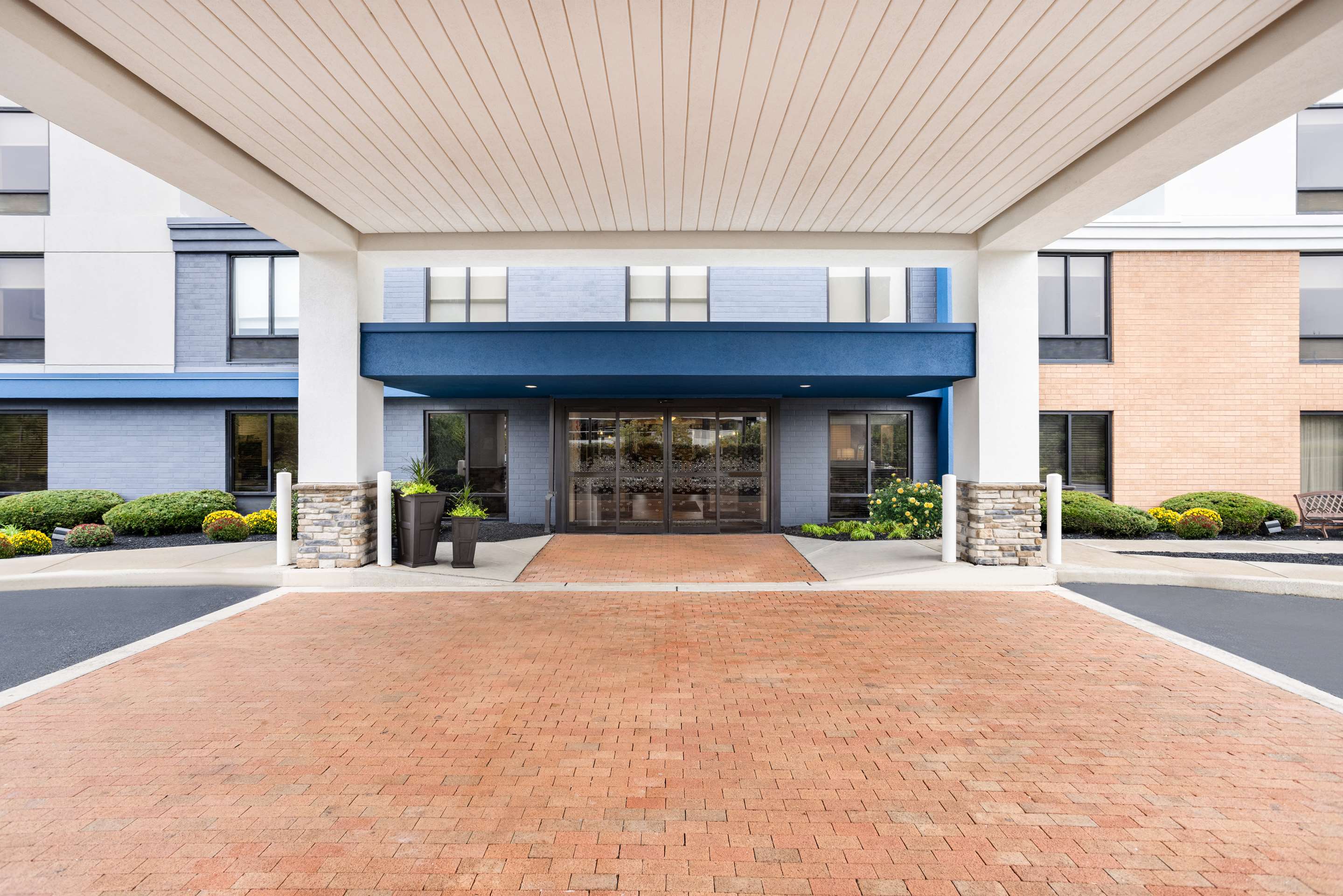 Exterior | Hampton Inn & Suites Valley Forge/Oaks