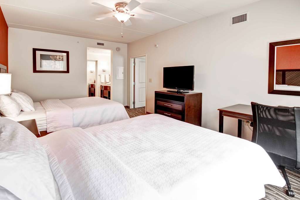 Homewood Suites by Hilton Doylestown - Tap to explore photos