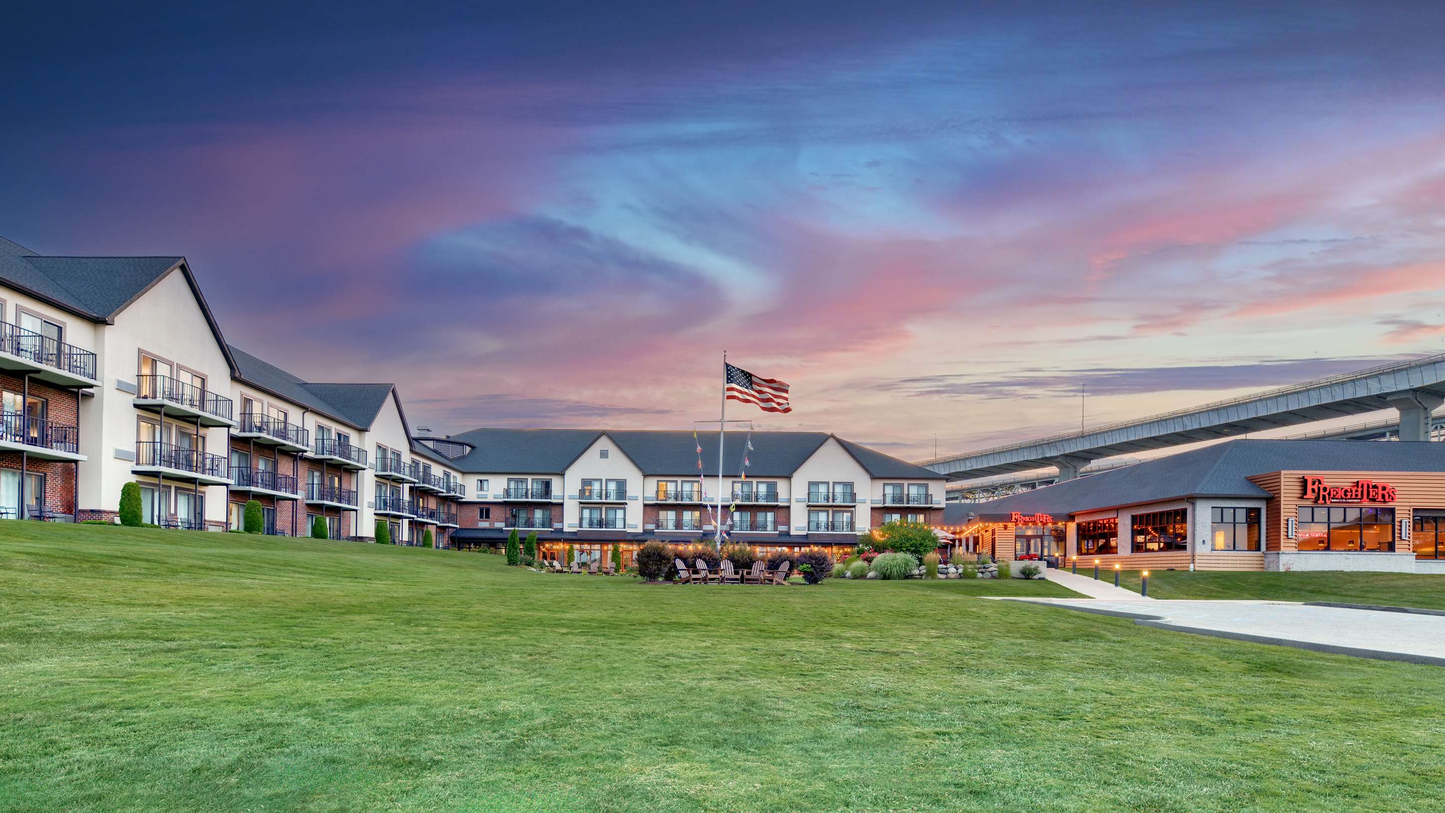 Exterior | DoubleTree by Hilton Hotel Port Huron