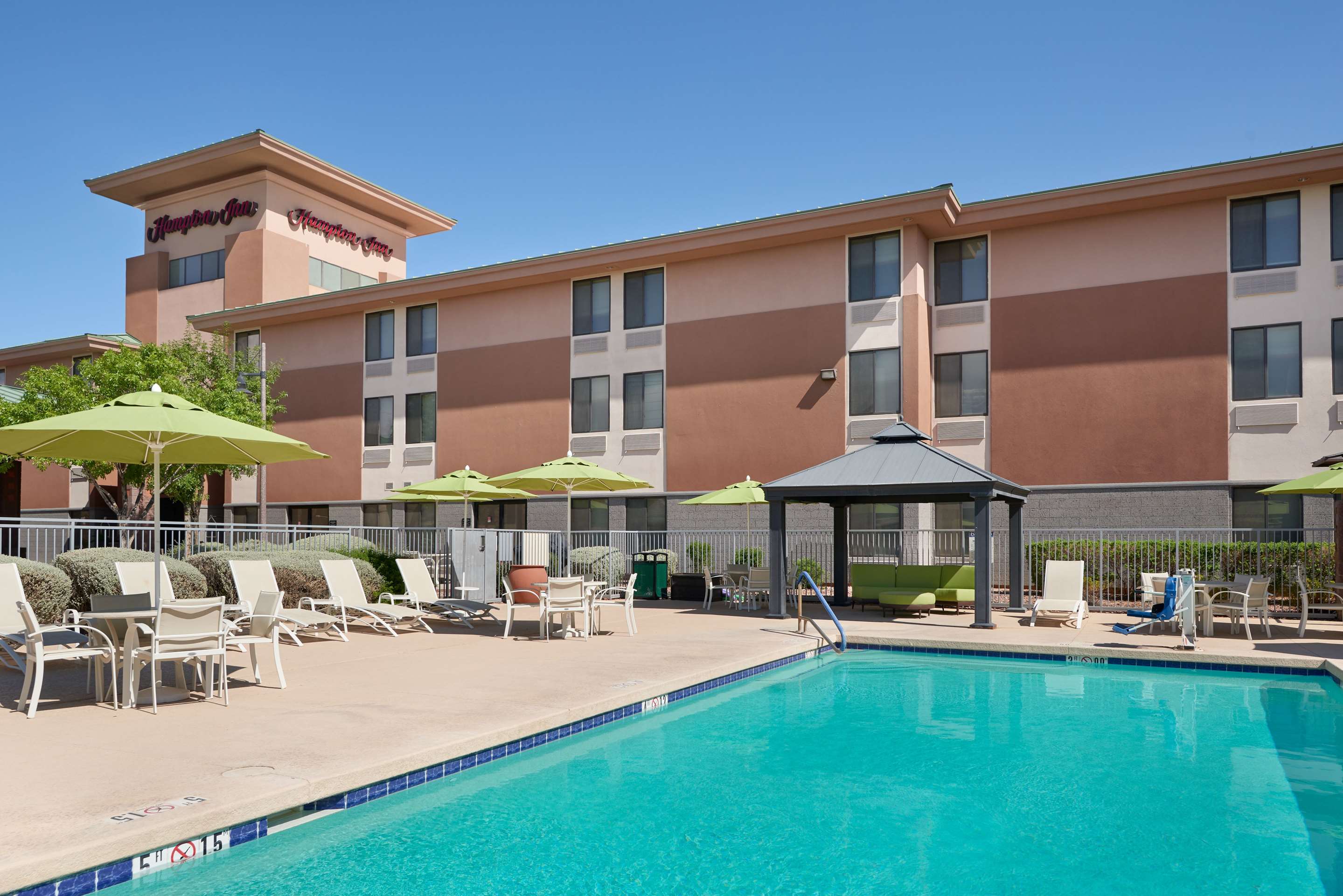 Pool | Hampton Inn Phoenix/Anthem