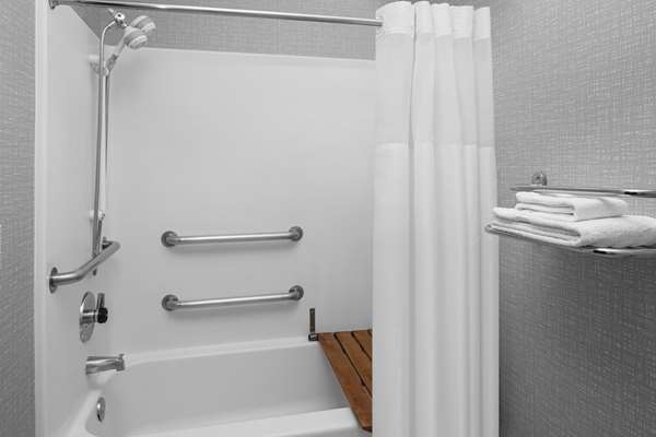  - Hampton Inn Phoenix