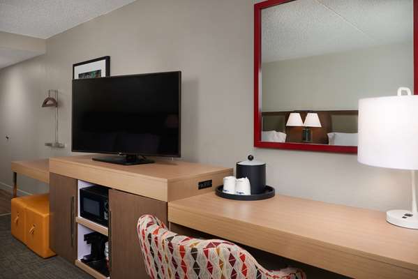  - Hampton Inn Peoria