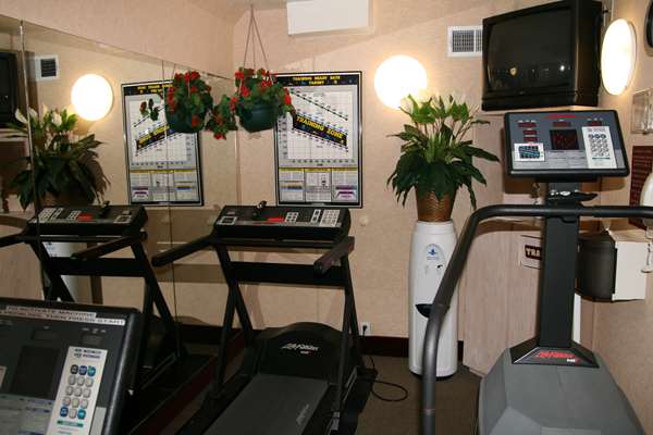Fitness/ Exercise Room - Hampton Inn Peoria