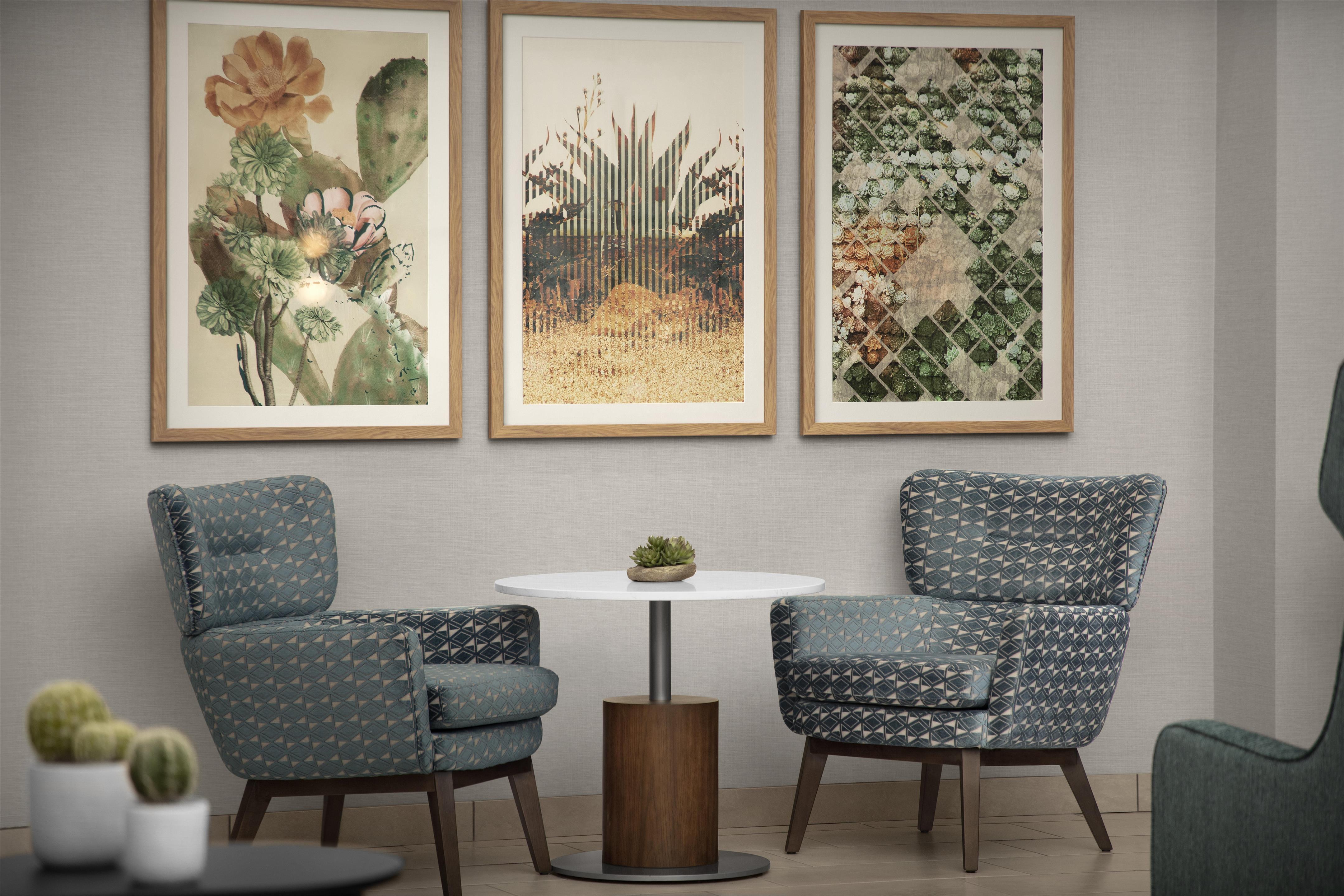 Lobby | Hampton Inn & Suites Phoenix Glendale-Westgate