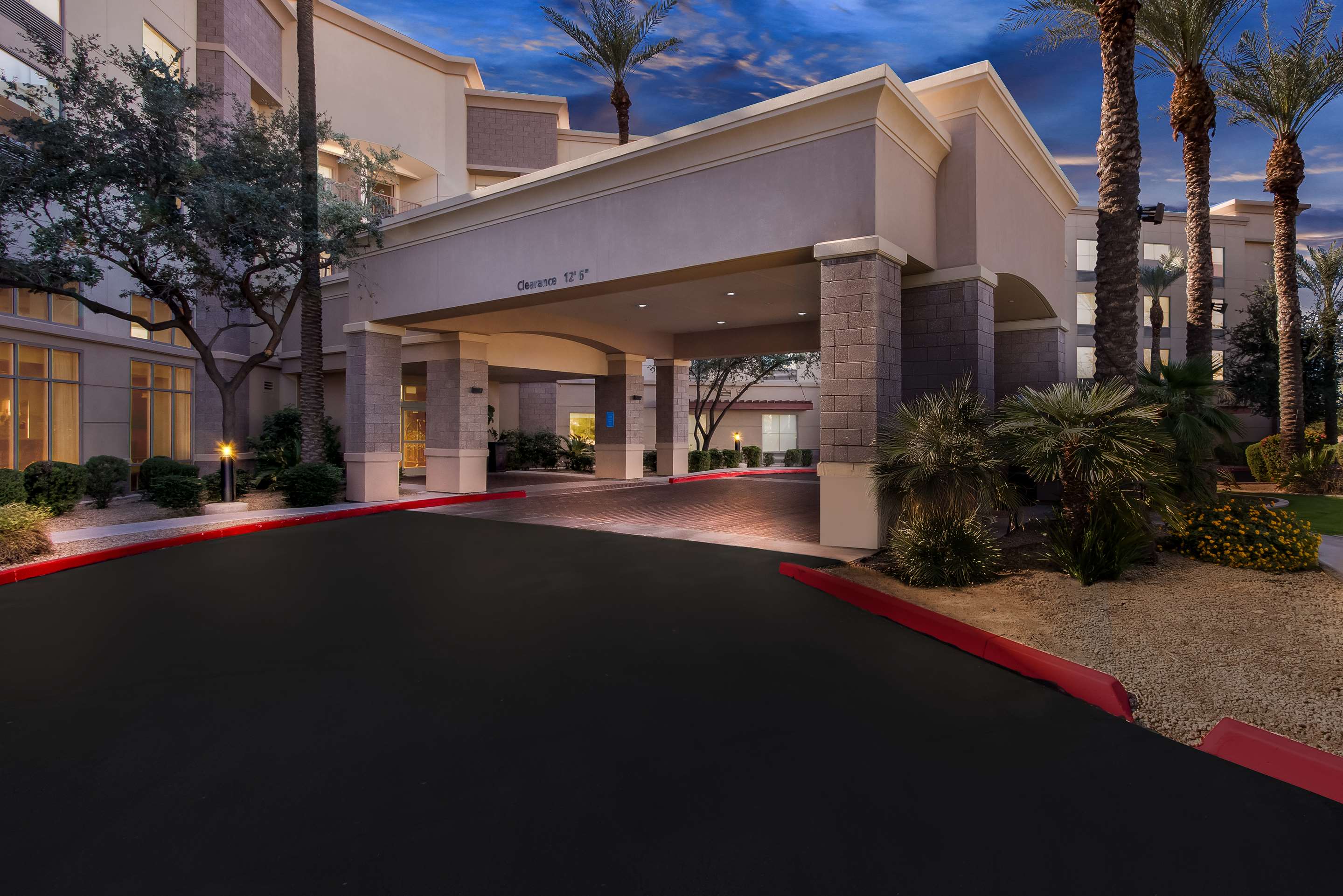 Exterior | Hampton Inn & Suites Phoenix/Gilbert