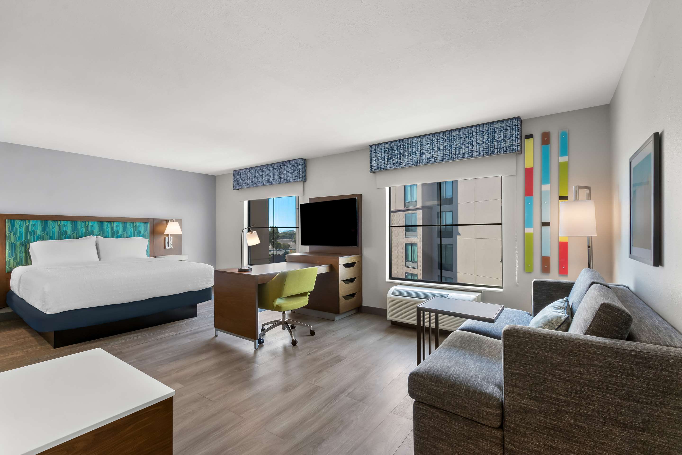 Guest room