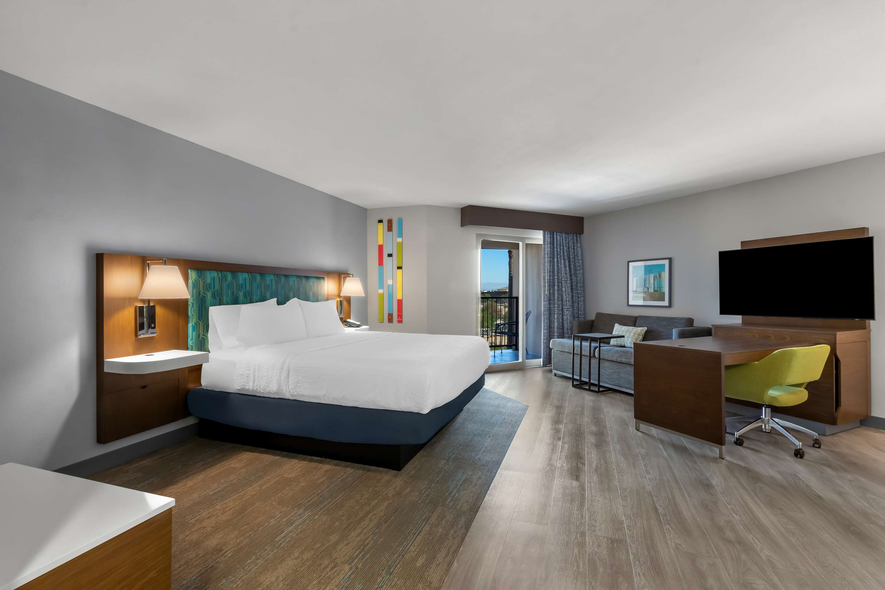 Guest room